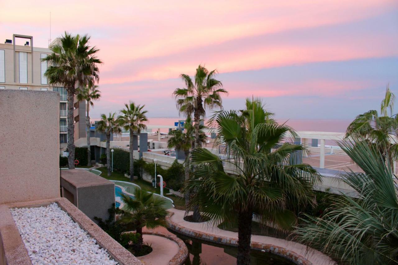 Breathtaking Apartment Torrevieja Ngoại thất bức ảnh